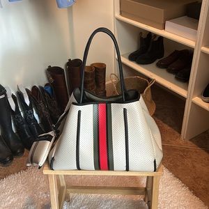 Haught Shore Neoprene tote. Amazing for travel!